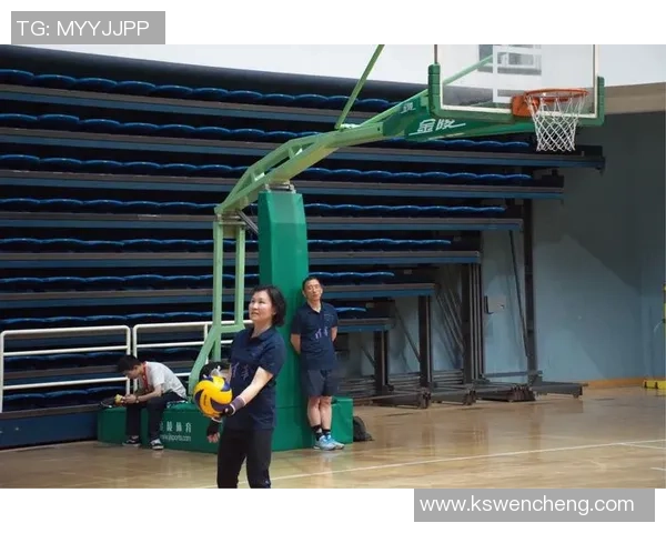 刘芳专访:揭示排球成功背后的秘密与奋斗历程 刘芳专访:揭示排球成功背后的秘密与奋斗历程